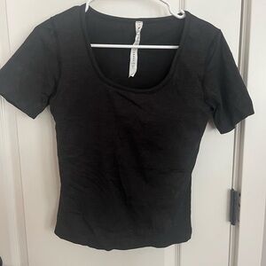 Lululemon Athletica Black Fitted Short Sleeve T-Shirt